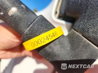 Zdjęcie 12 z 13 samochodu: 2023 VOLVO VNL SEMI TRUCK VIN:4V4NC9EH9PN316319 - miniatura