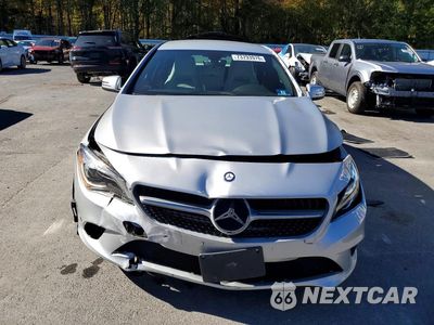 Piąte zdjęcie samochodu w środku: 2014 MERCEDES-BENZ CLA 250 VIN:WDDSJ4EB1EN131672 - miniatura