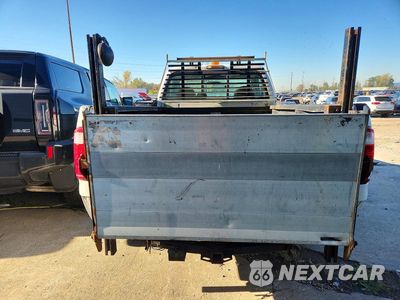 Zdjęcie 6 z 13 samochodu: 2008 FORD F250 SUPER DUTY VIN:1FTNF205X8EE05776 - miniatura
