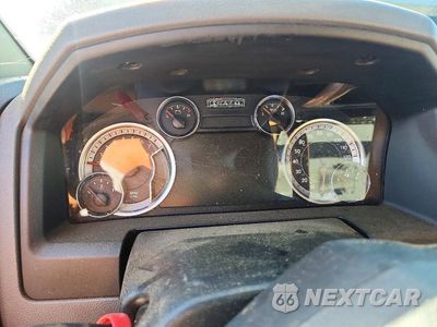 Zdjęcie 9 z 12 samochodu: 2018 RAM 1500 SLT VIN:1C6RR7GG2JS218821 - miniatura