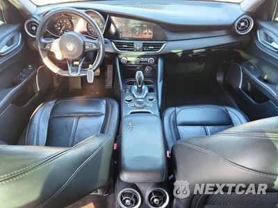 Zdjęcie 8 z 12 samochodu: 2020 ALFA ROMEO GIULIA VIN:ZARFAMAN7L7632312 - miniatura