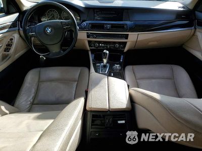 Zdjęcie 8 z 12 samochodu: 2012 BMW 528 XI VIN:WBAXH5C58CDW09777 - miniatura