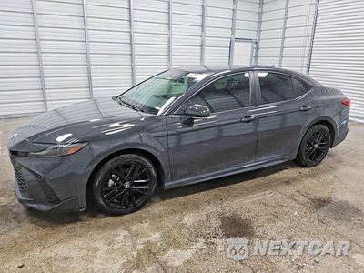 2025 TOYOTA CAMRY SE 4T1DAACKXSU572251 - główne zdjęcie licytacji z USA - miniatura