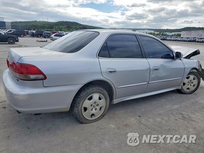 Trzecie zdjęcie samochodu z tyłu: 2001 HONDA ACCORD EX VIN:1HGCG16581A029759 - miniatura