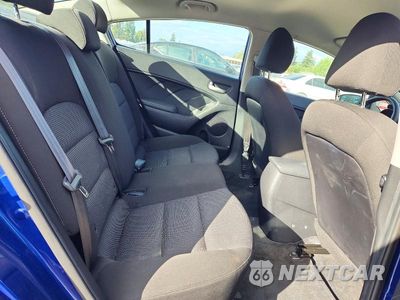Zdjęcie 10 z 12 samochodu: 2017 KIA FORTE LX VIN:3KPFK4A79HE156550 - miniatura