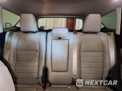 Zdjęcie 10 z 13 samochodu: 2018 FORD ESCAPE SEL VIN:1FMCU9HD7JUA96776 - miniatura