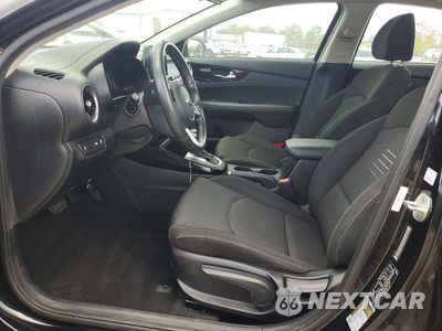 Zdjęcie 7 z 12 samochodu: 2019 KIA FORTE S VIN:3KPF34AD5KE017235 - miniatura