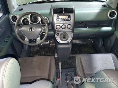 Zdjęcie 8 z 13 samochodu: 2004 HONDA ELEMENT EX VIN:5J6YH27554L030165 - miniatura