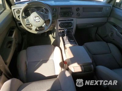 Zdjęcie 8 z 13 samochodu: 2007 JEEP COMMANDER VIN:1J8HG48P57C702145 - miniatura