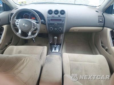 Zdjęcie 8 z 12 samochodu: 2010 NISSAN ALTIMA HYBRID VIN:1N4CL2AP7AC192910 - miniatura