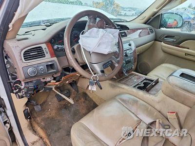 Zdjęcie 8 z 13 samochodu: 2009 CHEVROLET SUBURBAN C1500 LTZ VIN:1GNFC36J79R219380 - miniatura