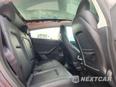 Zdjęcie 10 z 13 samochodu: 2022 TESLA MODEL Y VIN:7SAYGDEE2NA006045 - miniatura