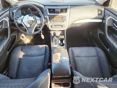 Zdjęcie 8 z 12 samochodu: 2017 NISSAN ALTIMA 2.5 VIN:1N4AL3AP3HN355564 - miniatura
