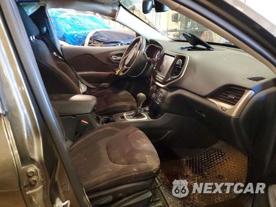 Zdjęcie 7 z 14 samochodu: 2015 JEEP CHEROKEE LATITUDE VIN:1C4PJMCS8FW624540 - miniatura