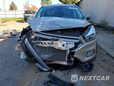 Piąte zdjęcie samochodu w środku: 2017 FORD ESCAPE TITANIUM VIN:1FMCU9J97HUE25816 - miniatura