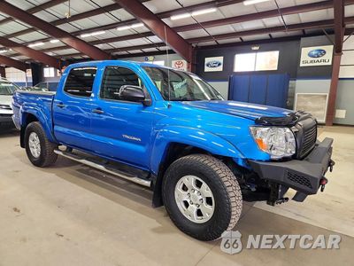Czwarte zdjęcie samochodu z boku: 2010 TOYOTA TACOMA V6 VIN:5TELU4EN3AZ713148 - miniatura
