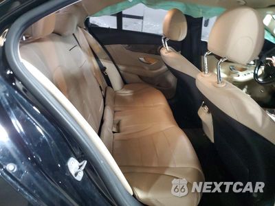 Zdjęcie 10 z 12 samochodu: 2017 MERCEDES-BENZ C 300 4MATIC VIN:55SWF4KB2HU196257 - miniatura