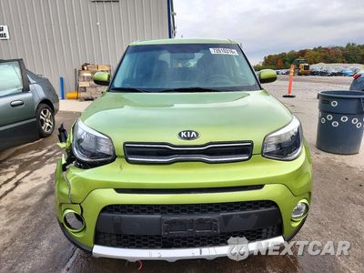 Piąte zdjęcie samochodu w środku: 2017 KIA SOUL + VIN:KNDJP3A50H7882883 - miniatura