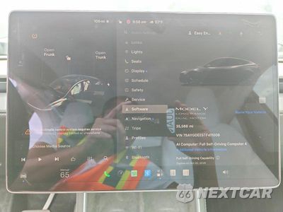 Zdjęcie 9 z 13 samochodu: 2026 TESLA MODEL Y VIN:7SAYGDEE5TF411008 - miniatura