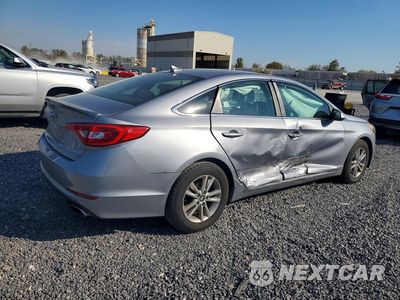 Trzecie zdjęcie samochodu z tyłu: 2016 HYUNDAI SONATA SE VIN:5NPE24AF9GH302099 - miniatura