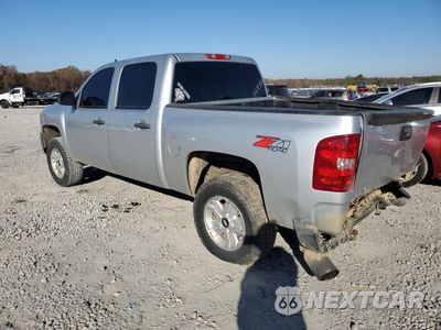 Drugie zdjęcie samochodu z przodu: 2013 CHEVROLET SILVERADO K1500 LT VIN:3GCPKSE7XDG301516 - miniatura