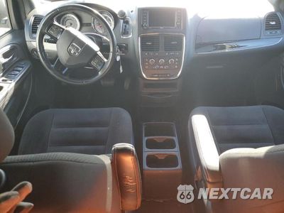 Zdjęcie 8 z 14 samochodu: 2017 DODGE GRAND CARAVAN SE VIN:2C4RDGBG6HR781560 - miniatura