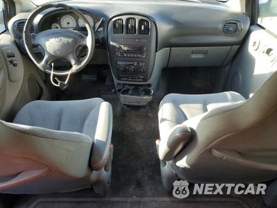 Zdjęcie 8 z 13 samochodu: 2005 DODGE GRAND CARAVAN SE VIN:2D4GP24R25R275402 - miniatura