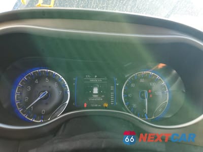 Zdjęcie 9 z 13 samochodu: 2021 CHRYSLER VOYAGER L VIN:2C4RC1AGXMR566582 - miniatura