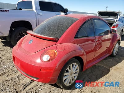 Trzecie zdjęcie samochodu z tyłu: 2008 VOLKSWAGEN NEW BEETLE S VIN:3VWRW31C98M522342 - miniatura