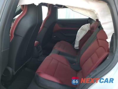 Zdjęcie 10 z 13 samochodu: 2021 PORSCHE TAYCAN 4S VIN:WP0AB2Y19MSA42672 - miniatura