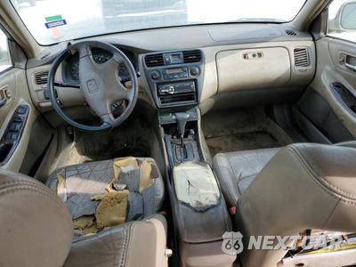 Zdjęcie 8 z 12 samochodu: 2000 HONDA ACCORD EX VIN:1HGCG1658YA022384 - miniatura