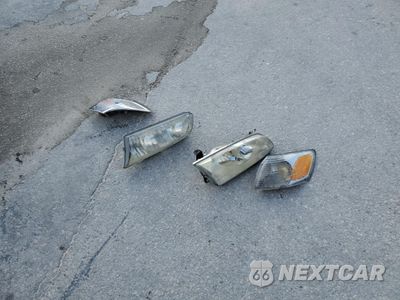 Zdjęcie 12 z 13 samochodu: 2001 TOYOTA CAMRY CE VIN:JT2BF22K510333676 - miniatura