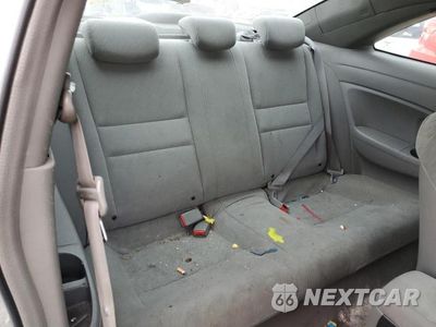 Zdjęcie 10 z 12 samochodu: 2008 HONDA CIVIC VIN:2HGFG12668H531144 - miniatura