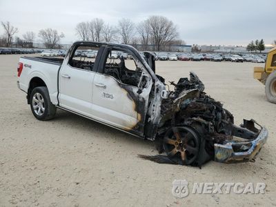 Czwarte zdjęcie samochodu z boku: 2022 FORD F150 SUPERCREW VIN:1FTFW1E51NFB38895 - miniatura