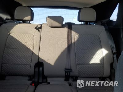 Zdjęcie 10 z 16 samochodu: 2022 FORD ESCAPE SE VIN:1FMCU0G63NUA20685 - miniatura