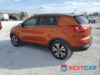 Trzecie zdjęcie samochodu z tyłu: 2011 KIA SPORTAGE EX VIN:KNDPC3A27B7100999 - miniatura