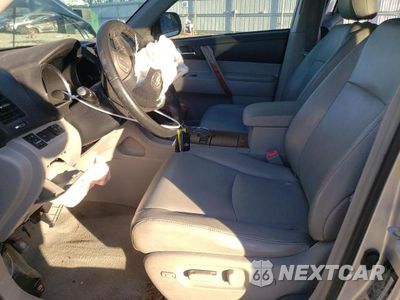Zdjęcie 7 z 14 samochodu: 2010 TOYOTA HIGHLANDER LIMITED VIN:5TDDK3EH2AS040896 - miniatura