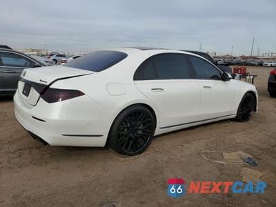 Trzecie zdjęcie samochodu z tyłu: 2021 MERCEDES-BENZ S 580 4MATIC VIN:W1K6G7GB9MA039181 - miniatura