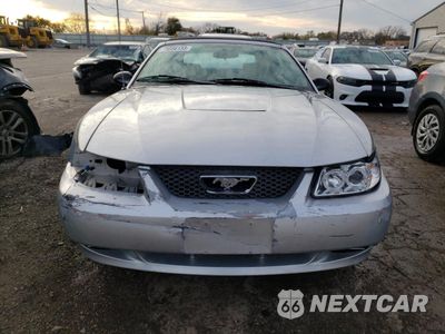 Piąte zdjęcie samochodu w środku: 2004 FORD MUSTANG VIN:1FAFP44654F201476 - miniatura