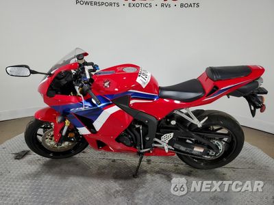 Trzecie zdjęcie samochodu z tyłu: 2023 HONDA CBR600 RR VIN:JH2PC40J7PK900406 - miniatura