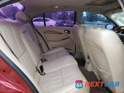 Zdjęcie 10 z 13 samochodu: 2004 JAGUAR S-TYPE VIN:SAJEA01T04FN02698 - miniatura