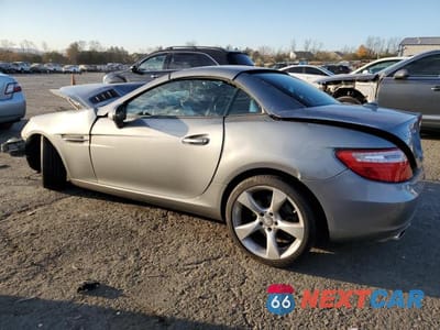 Drugie zdjęcie samochodu z przodu: 2012 MERCEDES-BENZ SLK 350 VIN:WDDPK5HA0CF008996 - miniatura