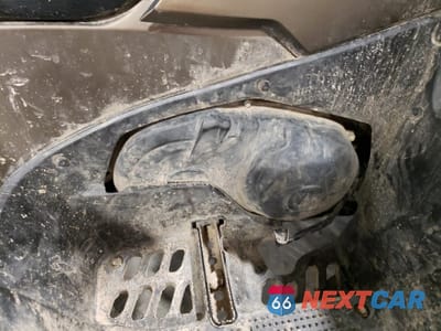 Zdjęcie 7 z 10 samochodu: 2019 SUZUKI LT-A500 XP VIN:5SADW21E8K7102326 - miniatura