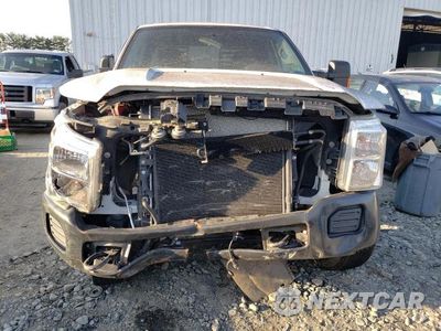 Piąte zdjęcie samochodu w środku: 2016 FORD F250 SUPER DUTY VIN:1FT7X2B68GEA15804 - miniatura