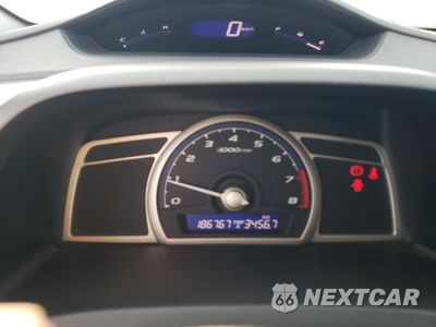 Zdjęcie 9 z 12 samochodu: 2009 HONDA CIVIC DX-G VIN:2HGFG11369H010191 - miniatura