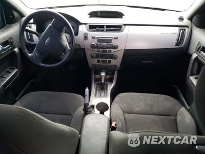 Zdjęcie 8 z 12 samochodu: 2008 FORD FOCUS SE VIN:1FAHP35N38W202933 - miniatura