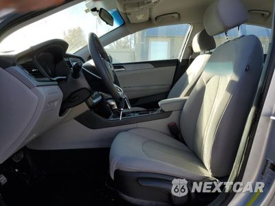 Zdjęcie 7 z 14 samochodu: 2019 HYUNDAI SONATA SE VIN:5NPE24AF0KH764950 - miniatura
