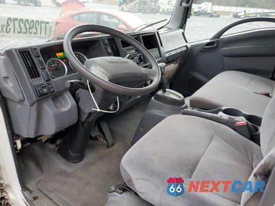 Zdjęcie 8 z 14 samochodu: 2020 ISUZU NPR HD VIN:JALC4W16XL7009368 - miniatura