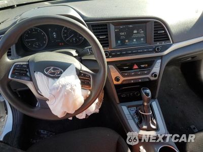 Zdjęcie 8 z 12 samochodu: 2018 HYUNDAI ELANTRA SEL VIN:5NPD84LF8JH335531 - miniatura