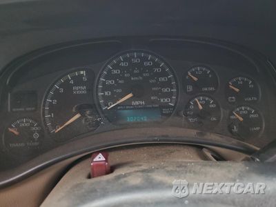 Zdjęcie 9 z 12 samochodu: 2001 CHEVROLET SILVERADO K2500 HEAVY DUTY VIN:1GCHK23121F182523 - miniatura